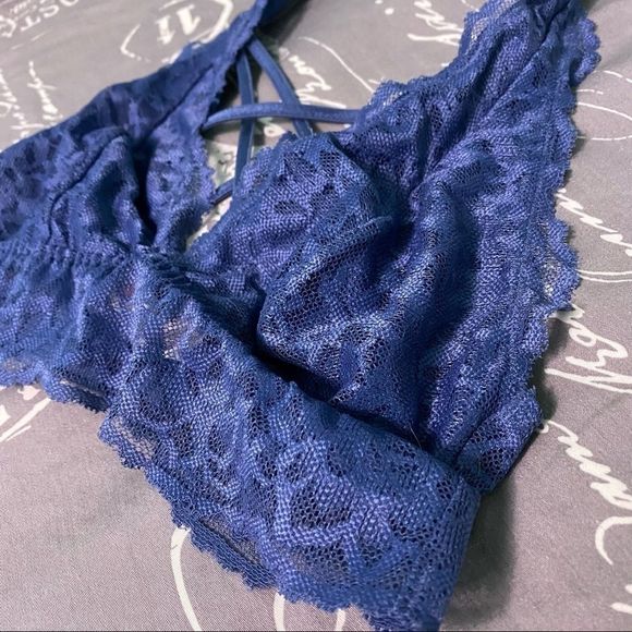 Lace bralette halter topΒ Victoria Secret PINK - Picture 2 of 7